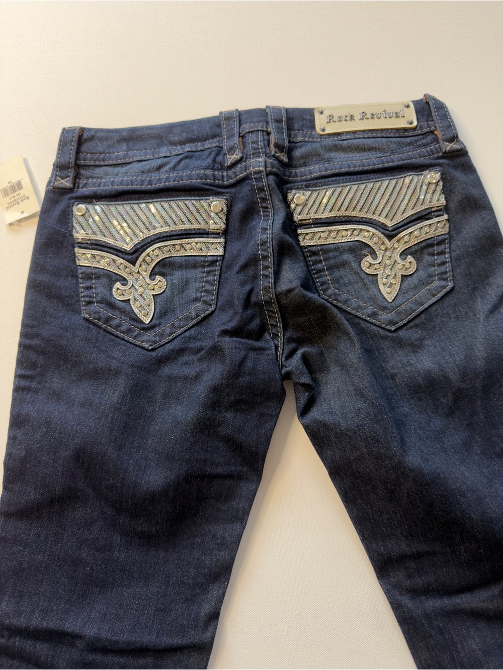 NWT Women's Rock Revival Women's Dark Embellished Pocket Jeans Size 29/32" - Picture 8 of 9